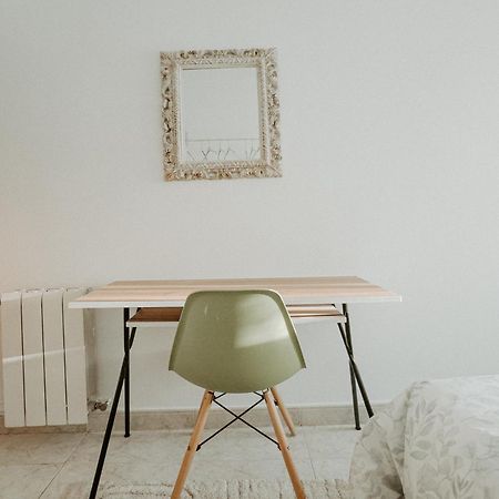 Charming Rooms In Shared Apartment Near Camp Nou Barcelona Rom bilde