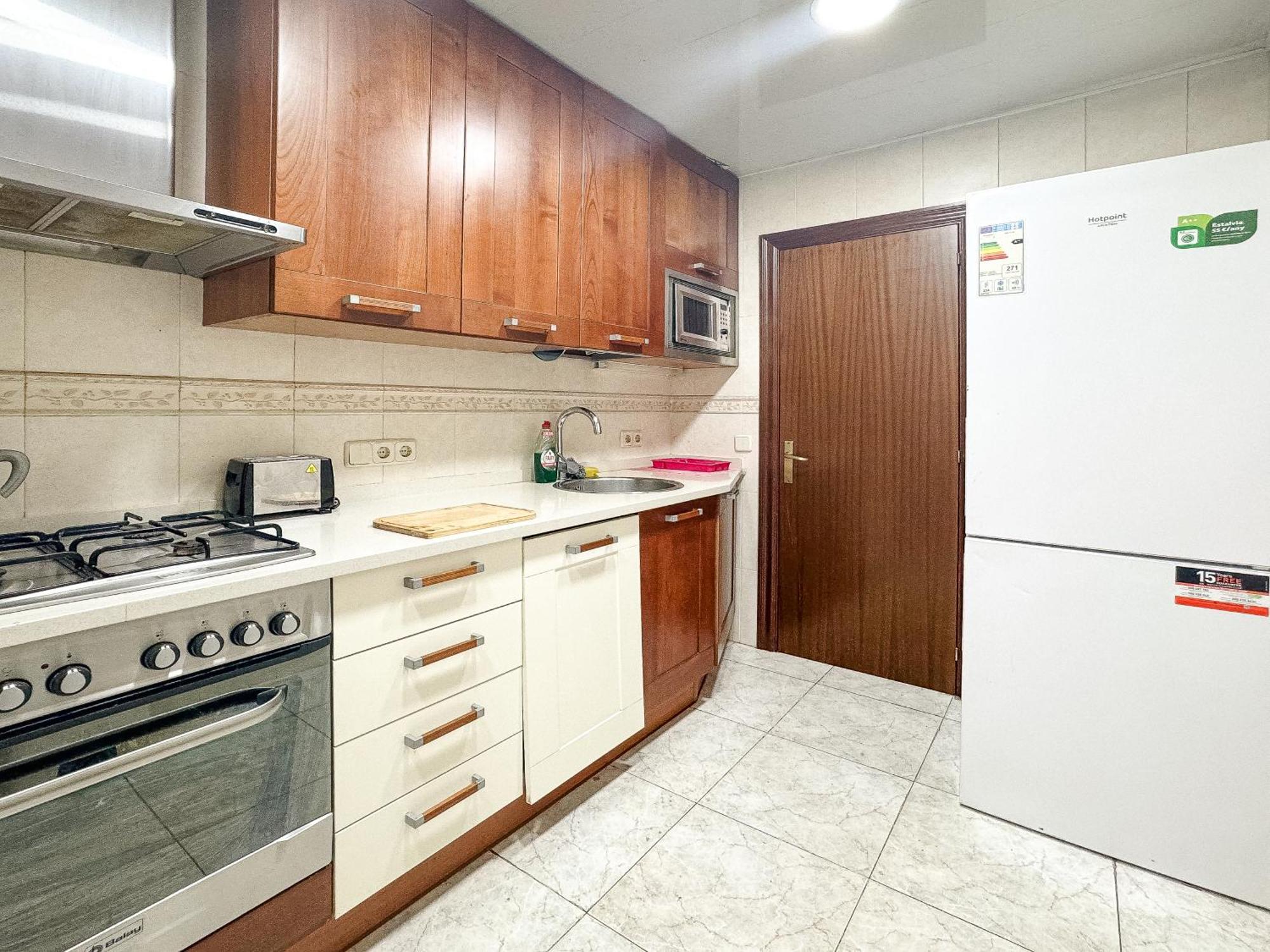 Charming Rooms In Shared Apartment Near Camp Nou Barcelona Eksteriør bilde