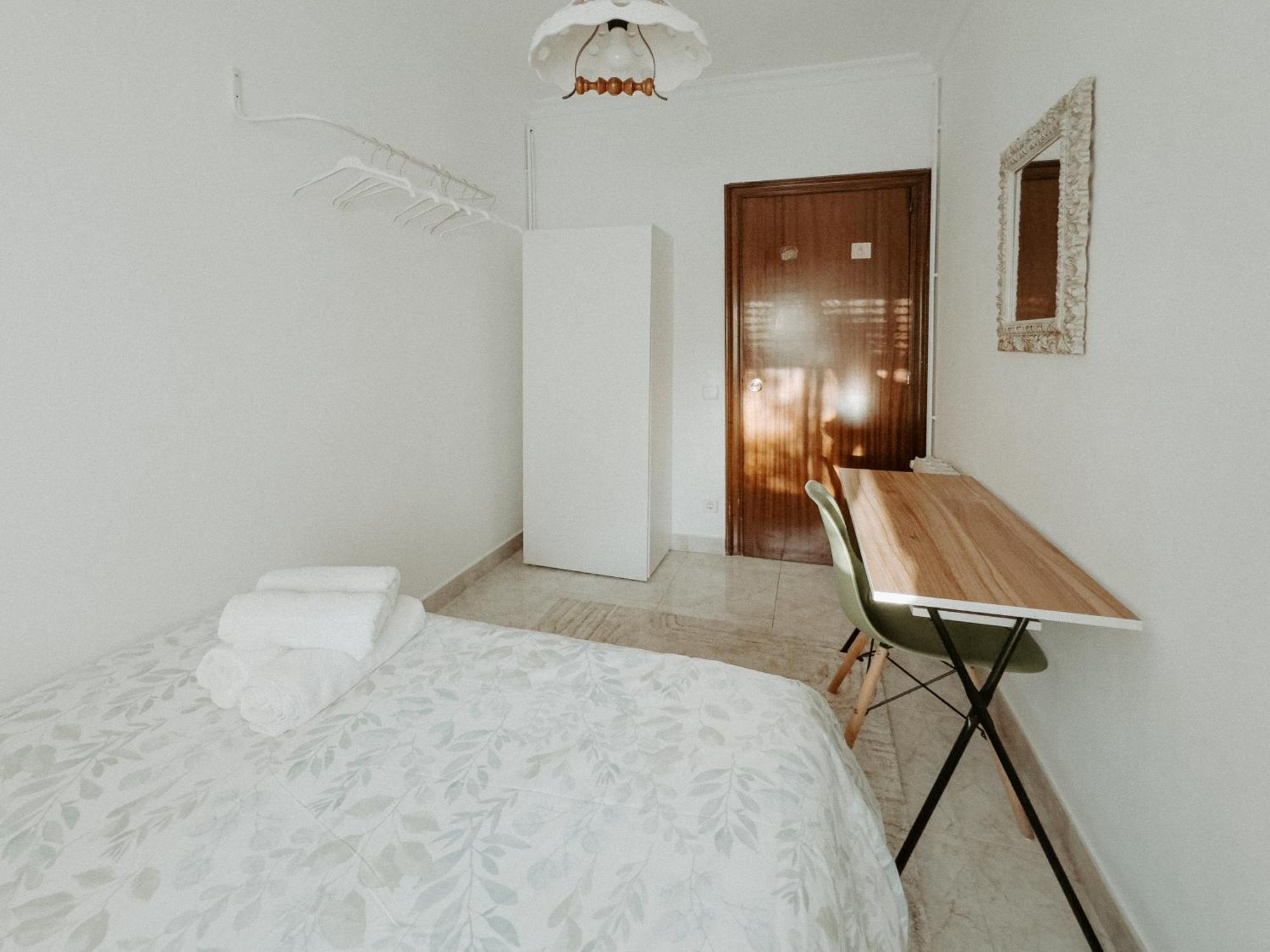 Charming Rooms In Shared Apartment Near Camp Nou Barcelona Rom bilde