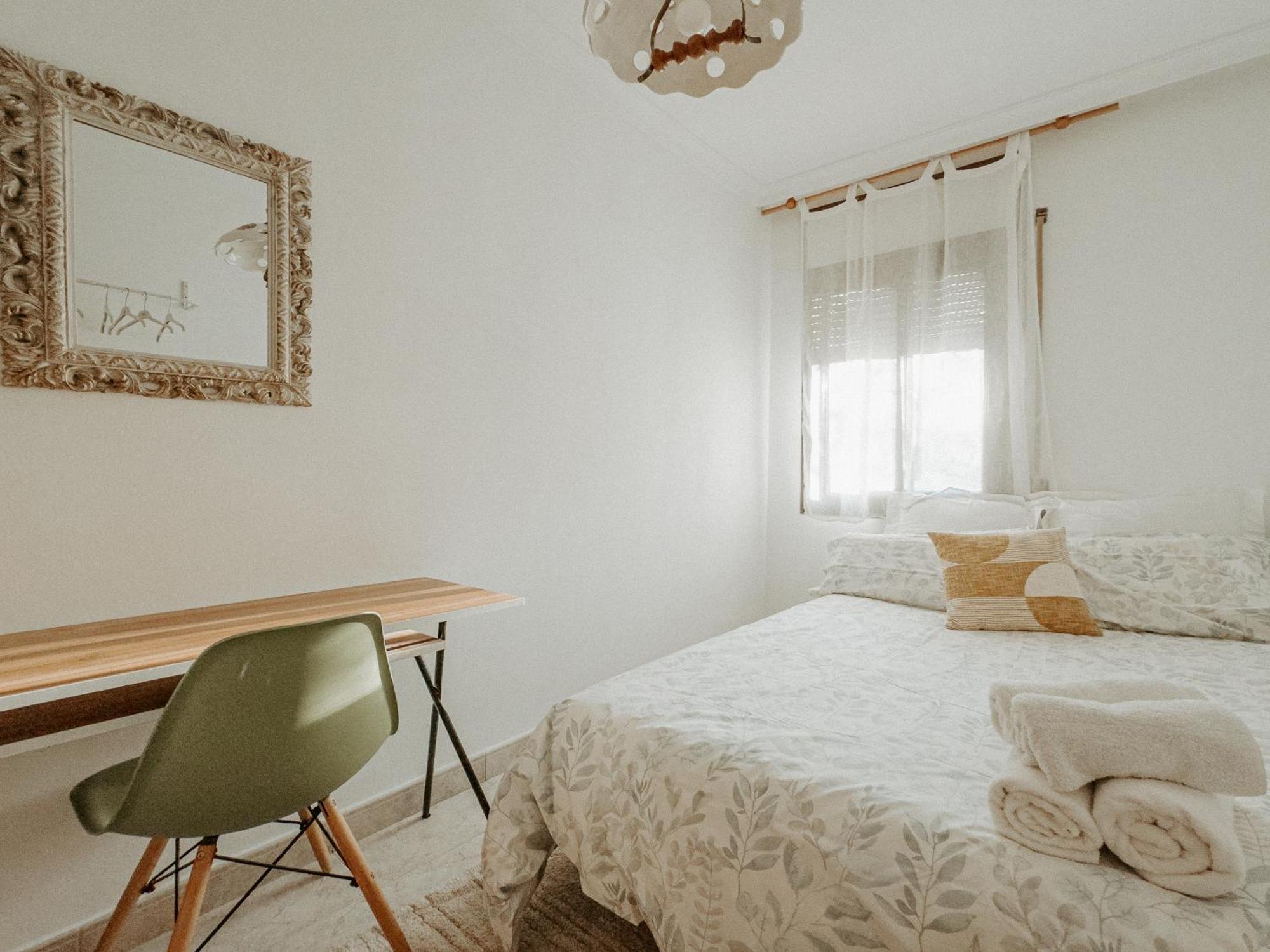 Charming Rooms In Shared Apartment Near Camp Nou Barcelona Rom bilde